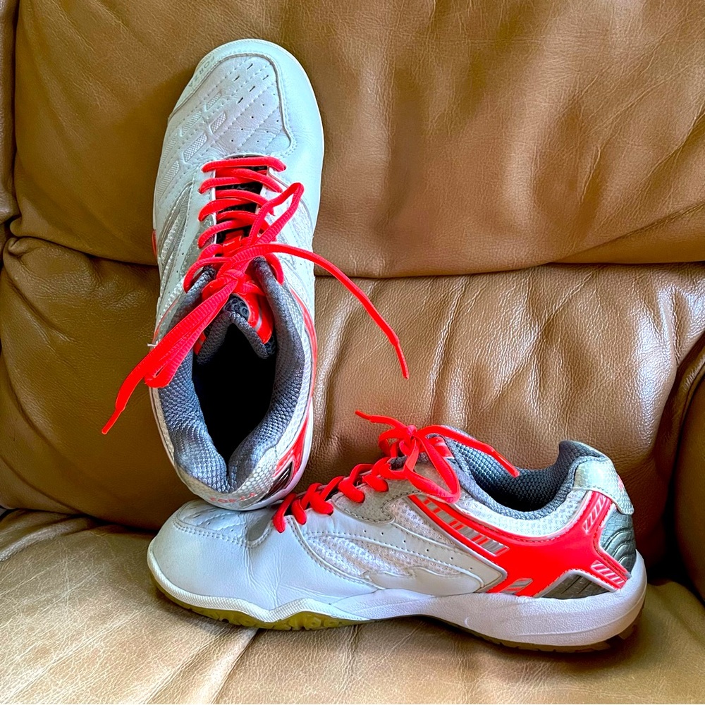 Forza Gel shoes size 7.5 unisex